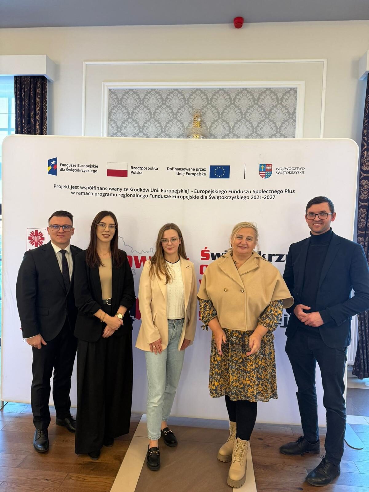 WhatsApp Image 2025-11-19 at 17.10.53